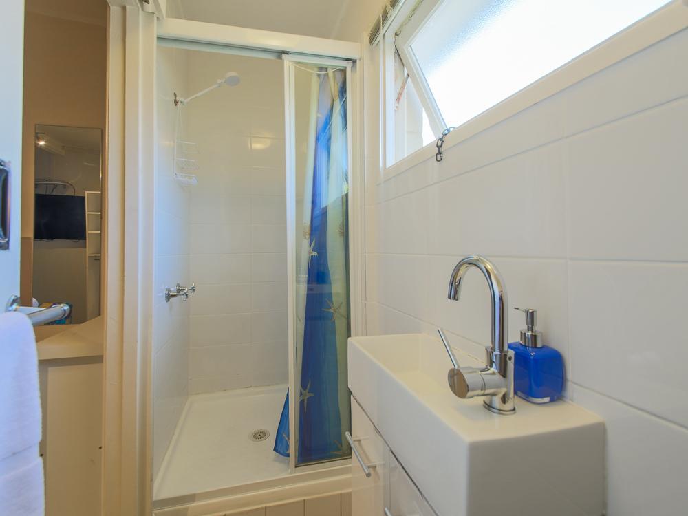 Marlin Motel Biggera Waters 外观 照片